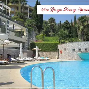 San Giorgio Luxury Taormina-panoramic Pool & Parking Space Apartment
